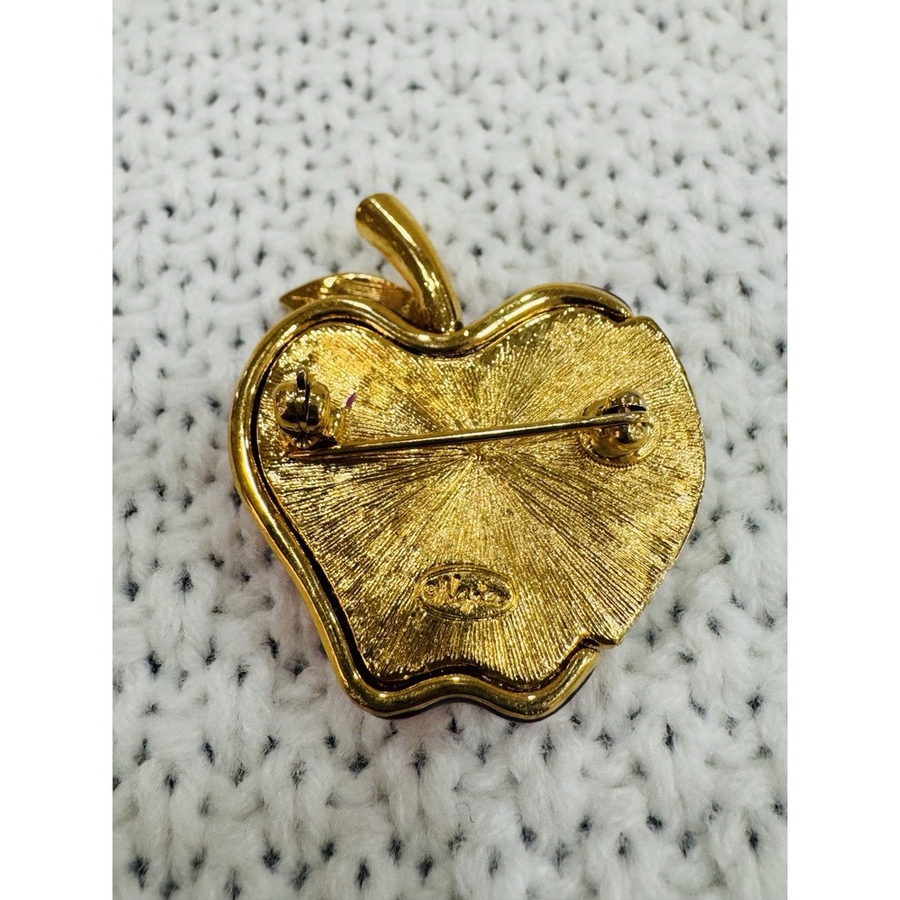 Napier Red Apple Brooch Pin Gold Tone Rhinestone Enamel Signed - Picture 3 of 4